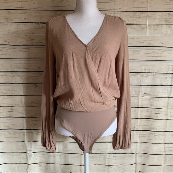 Forever 21 Tan Snap-Closure Bodysuit - Picture 2 of 10